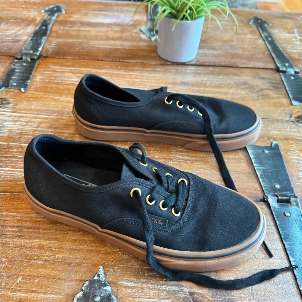 Authentic Vans - Picture 5 of 9